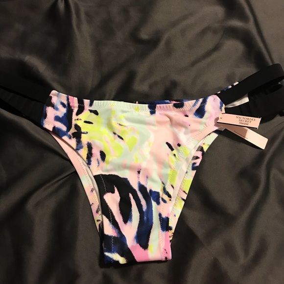 Victoria’s Secret Double Banded Itsy Swim Bottoms - Picture 2 of 3